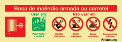 Sinal de agente extintor para a boca de incêndio armada tipo carretel  240X85 mm